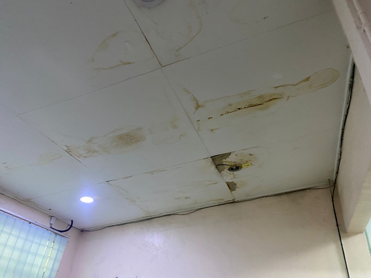 Image for Masalah Atap Bocor? Jangan Tunggu Sampai Siling Rosak Teruk!