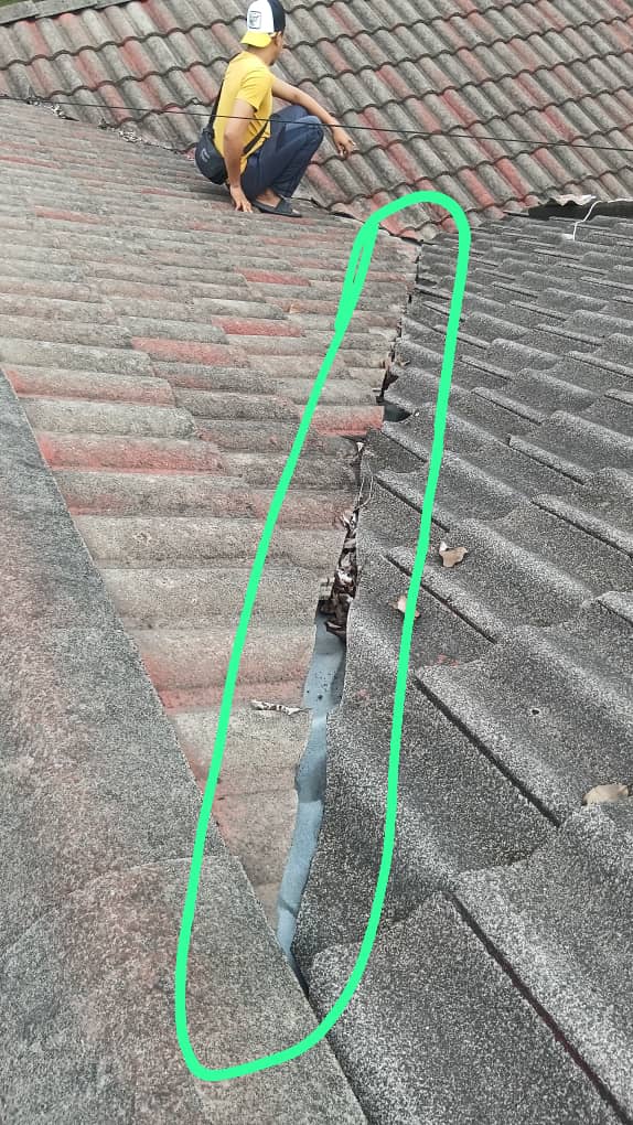 Image for Kenali V Gutter: Penyelesaian Masalah Air Bocor di Atap Rumah